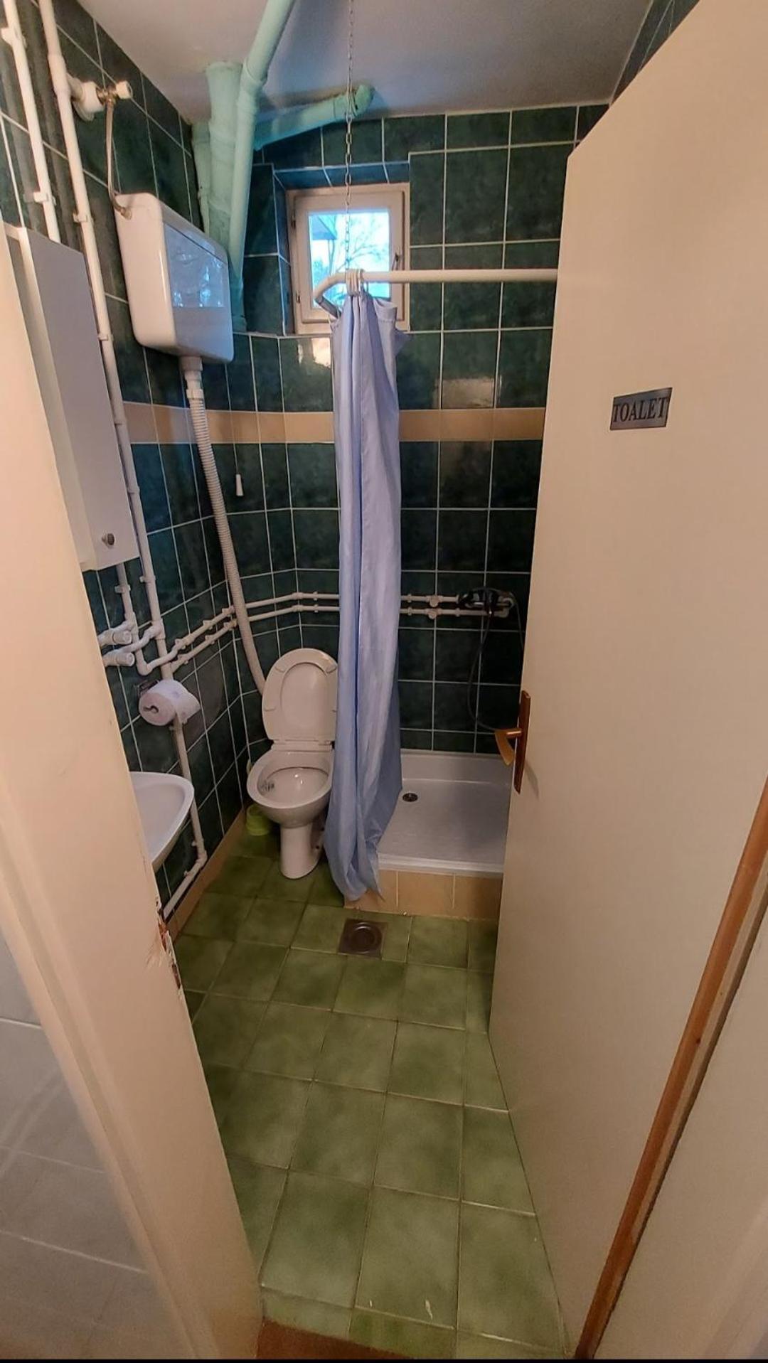 Domacinstvo Jolovic Hotel Kraljevo Bagian luar foto