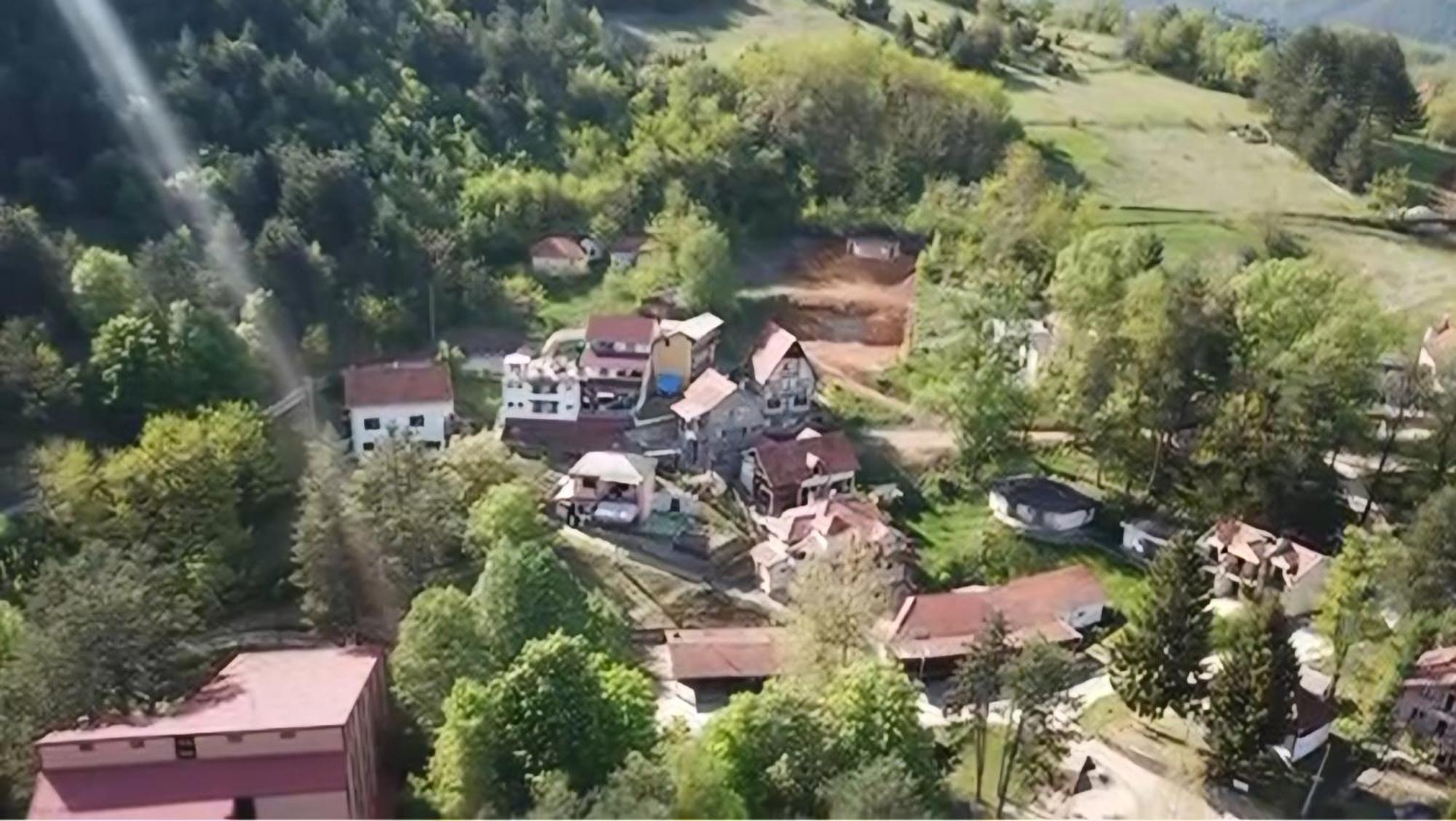 Domacinstvo Jolovic Hotel Kraljevo Bagian luar foto
